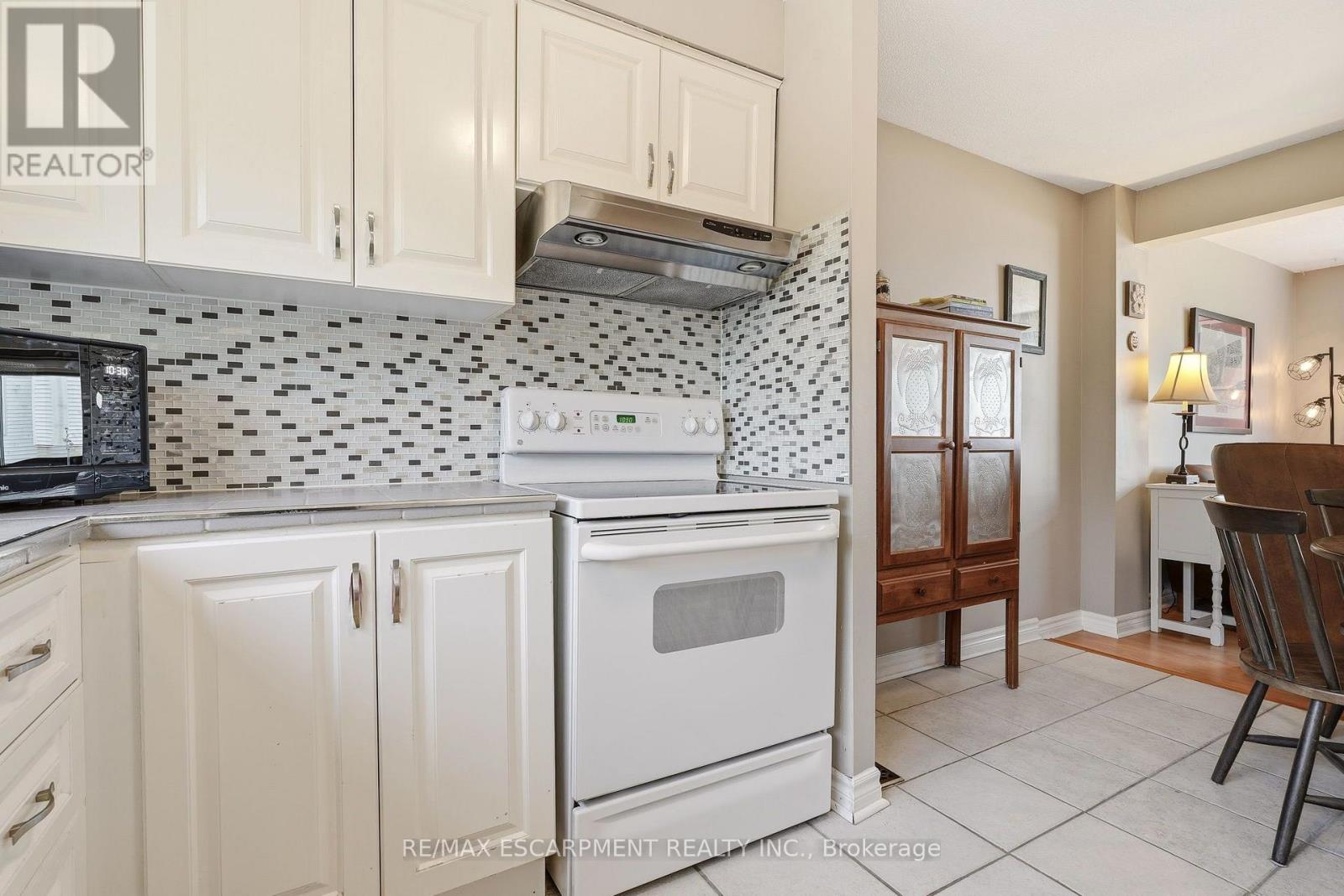 #2 125 BONAVENTURE DRIVE - 20