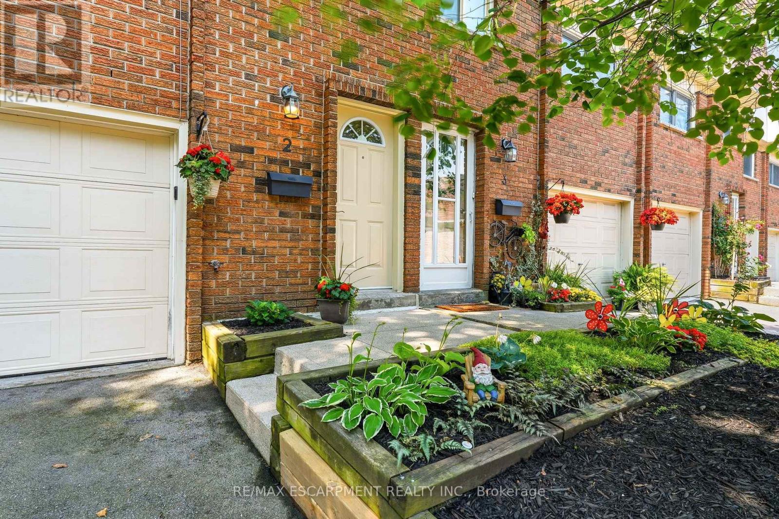 #2 125 BONAVENTURE DRIVE - 4