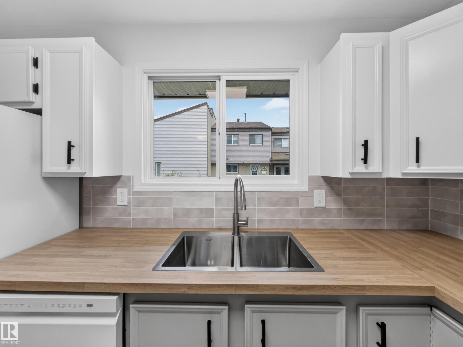 14644 25 ST NW - 14
