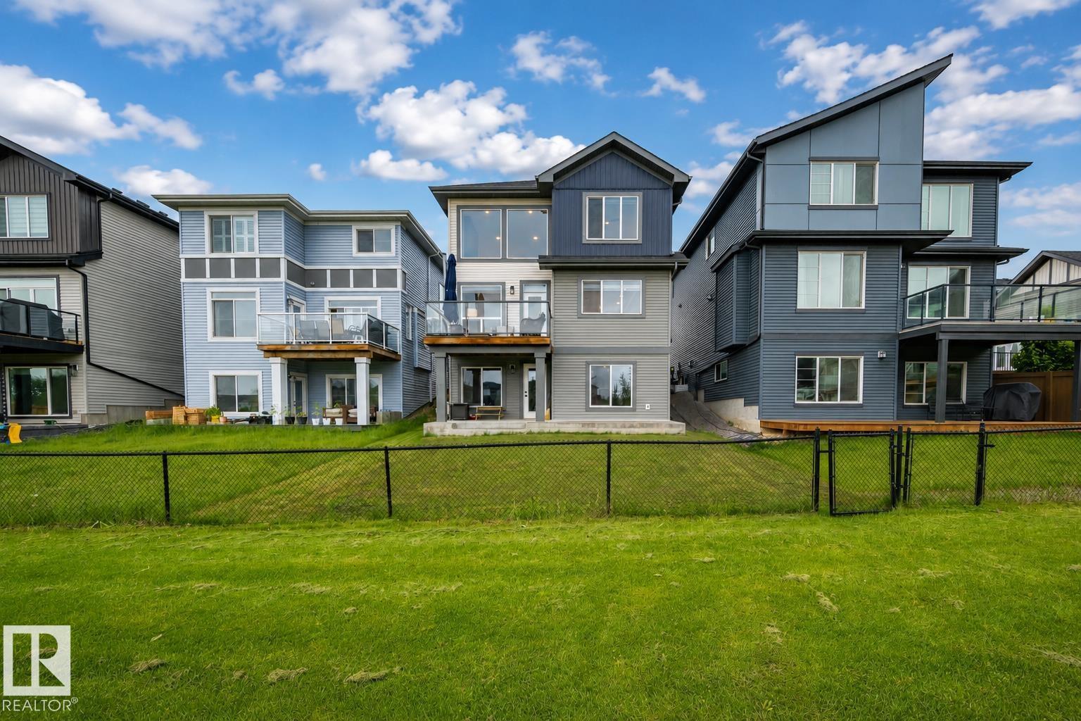 2742 COLLINS CR SW - 32