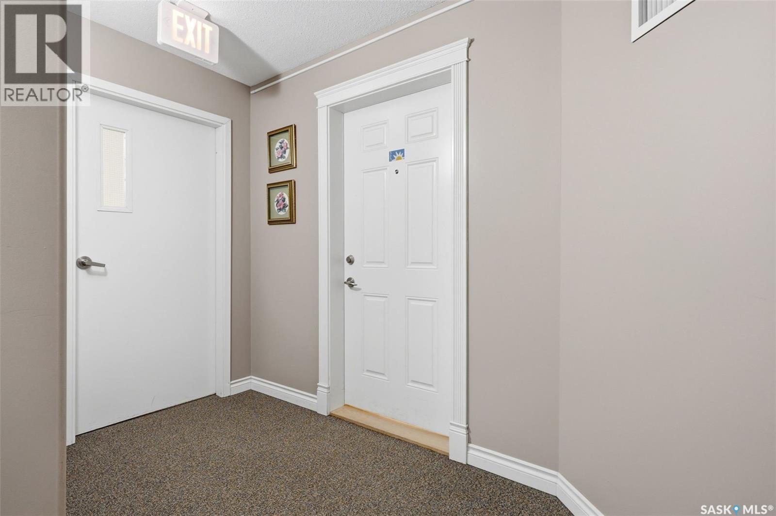 #303 6709 Rochdale BOULEVARD - 34