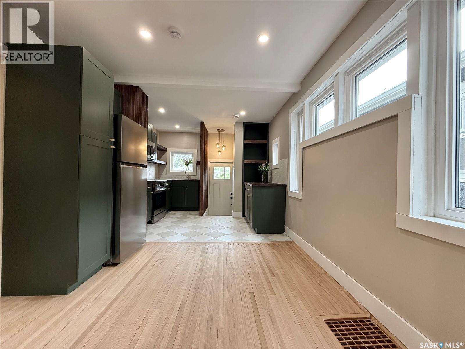 2471 Broder STREET - 11
