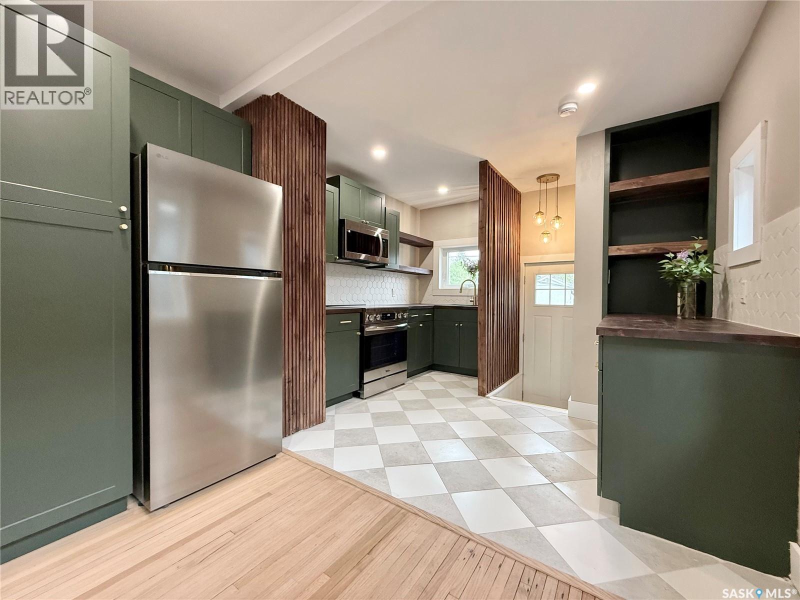 2471 Broder STREET - 13