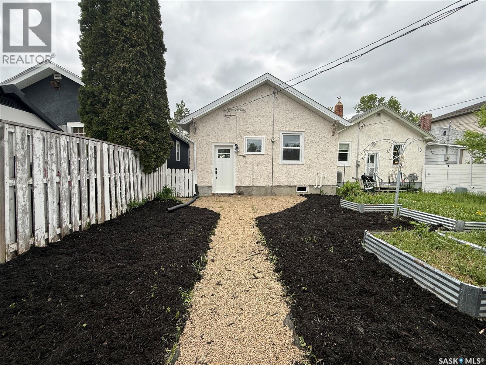 2471 Broder STREET - 43