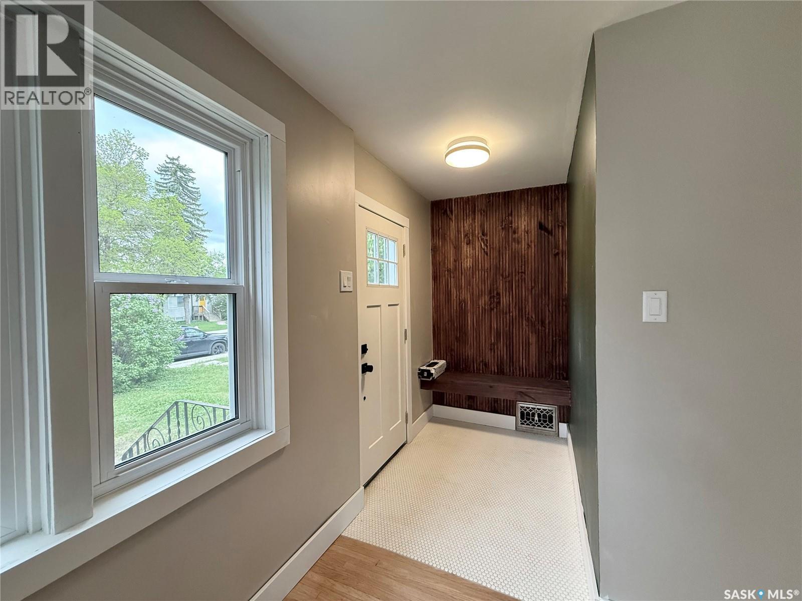 2471 Broder STREET - 6
