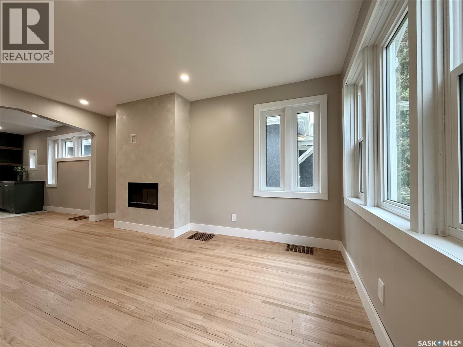 2471 Broder STREET - 7