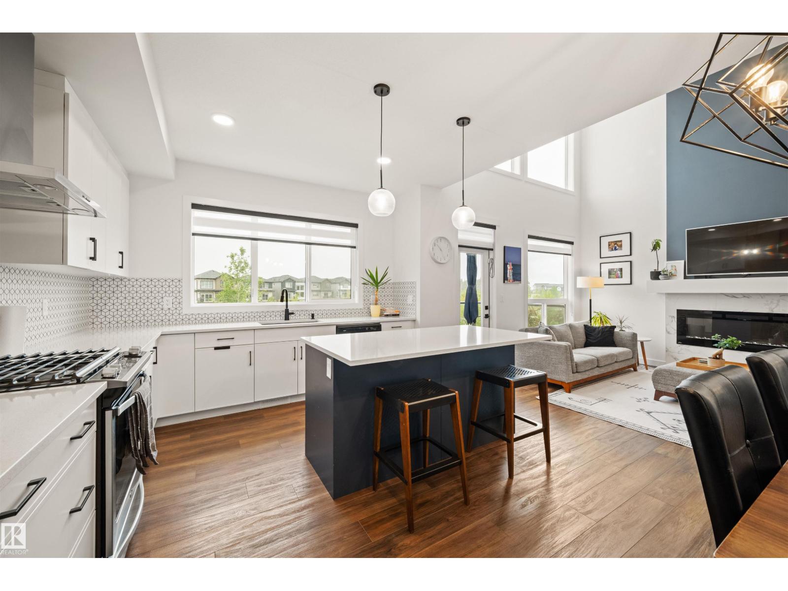 2742 COLLINS CR SW - 15