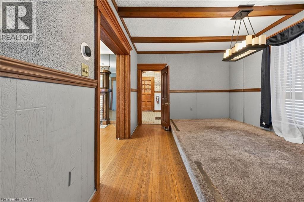 4637 ELLIS Street - 13