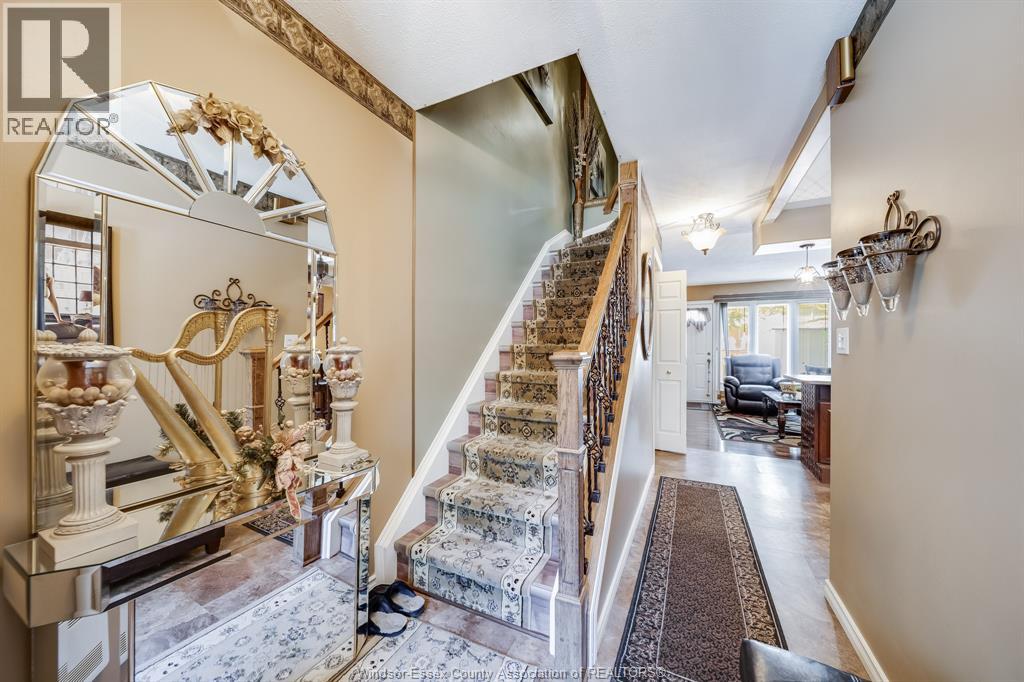 #54 2629 VINE COURT - 19