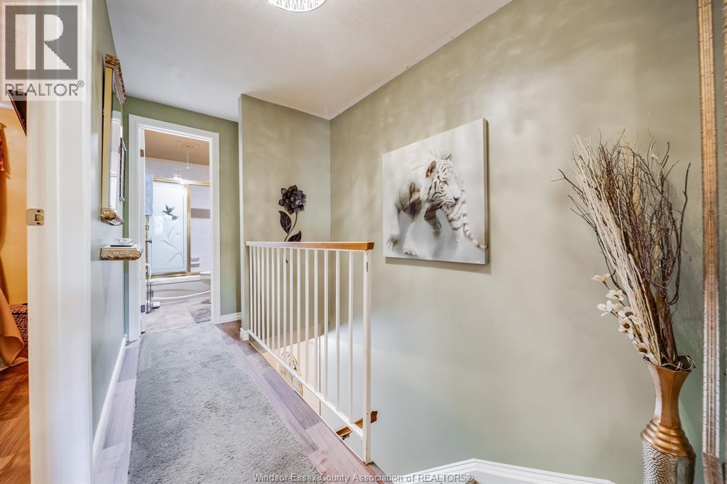 #54 2629 VINE COURT - 20