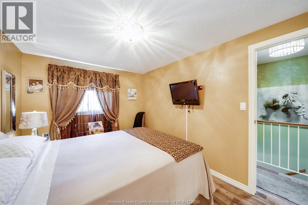 #54 2629 VINE COURT - 26