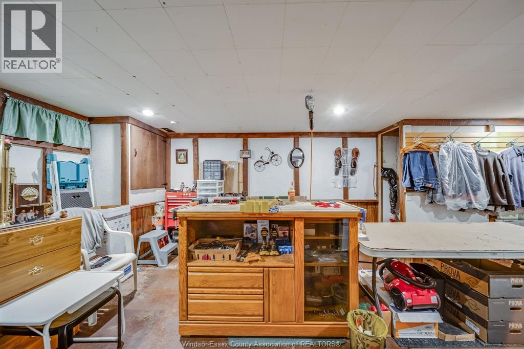 #54 2629 VINE COURT - 30
