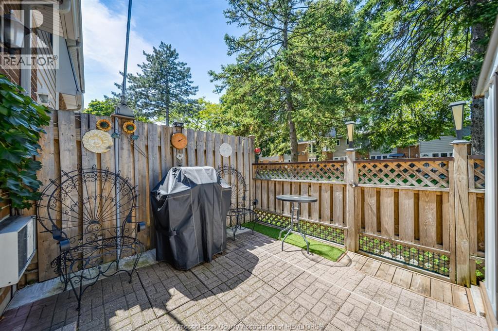 #54 2629 VINE COURT - 34
