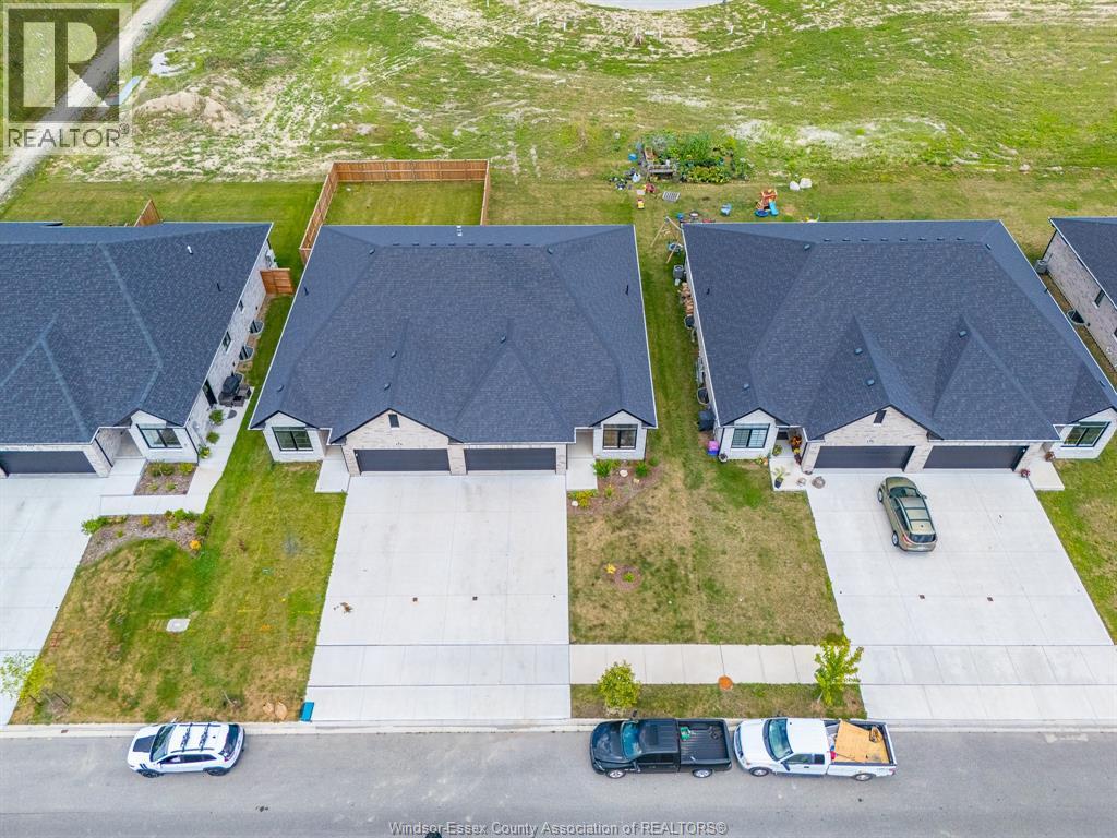176 McLellan AVENUE - 4
