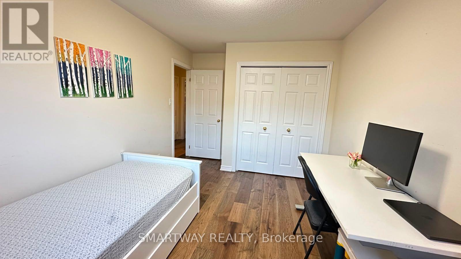 2437 MONTAGNE AVENUE - 27