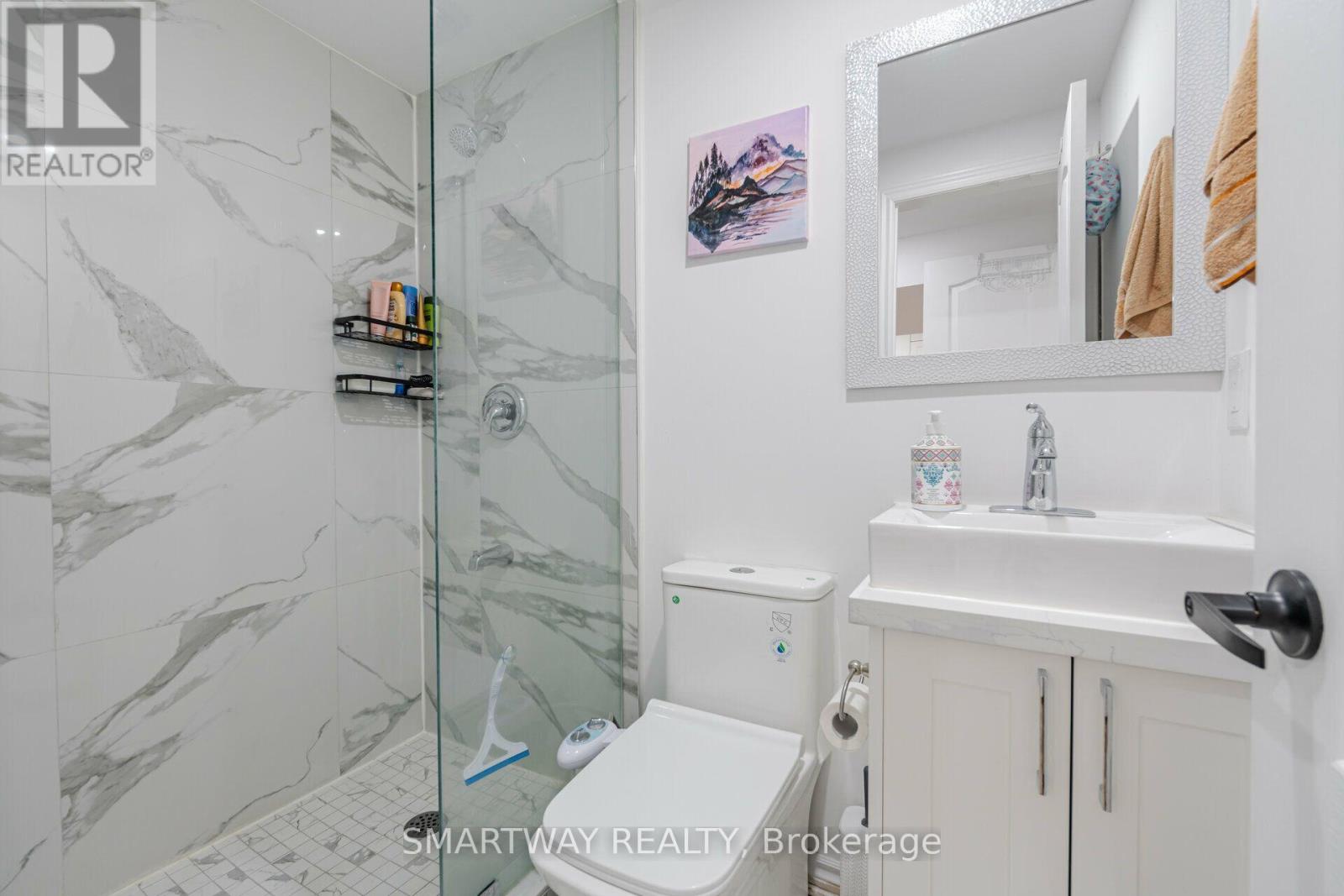 2437 MONTAGNE AVENUE - 39