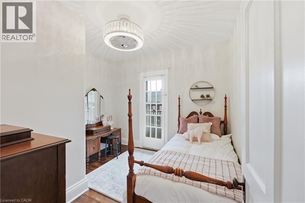 2 COTTAGE Avenue - 14