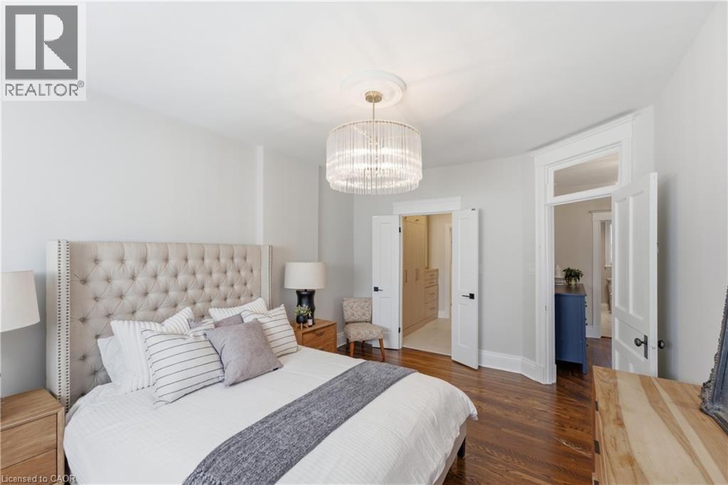 2 COTTAGE Avenue - 16
