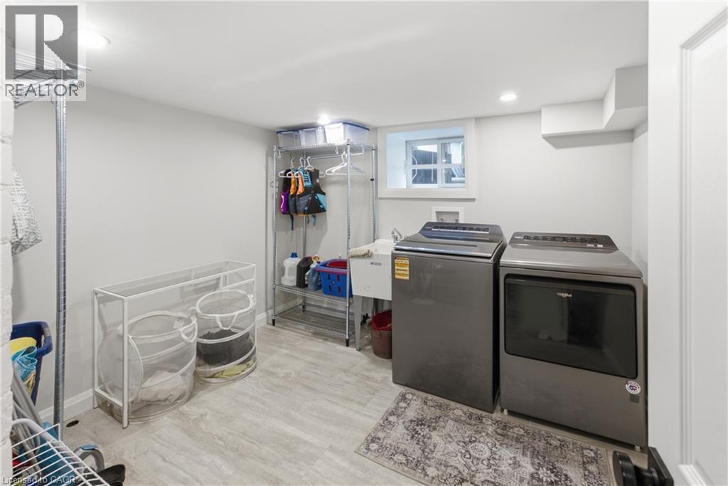 2 COTTAGE Avenue - 28
