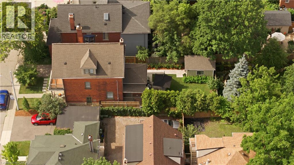 2 COTTAGE Avenue - 33