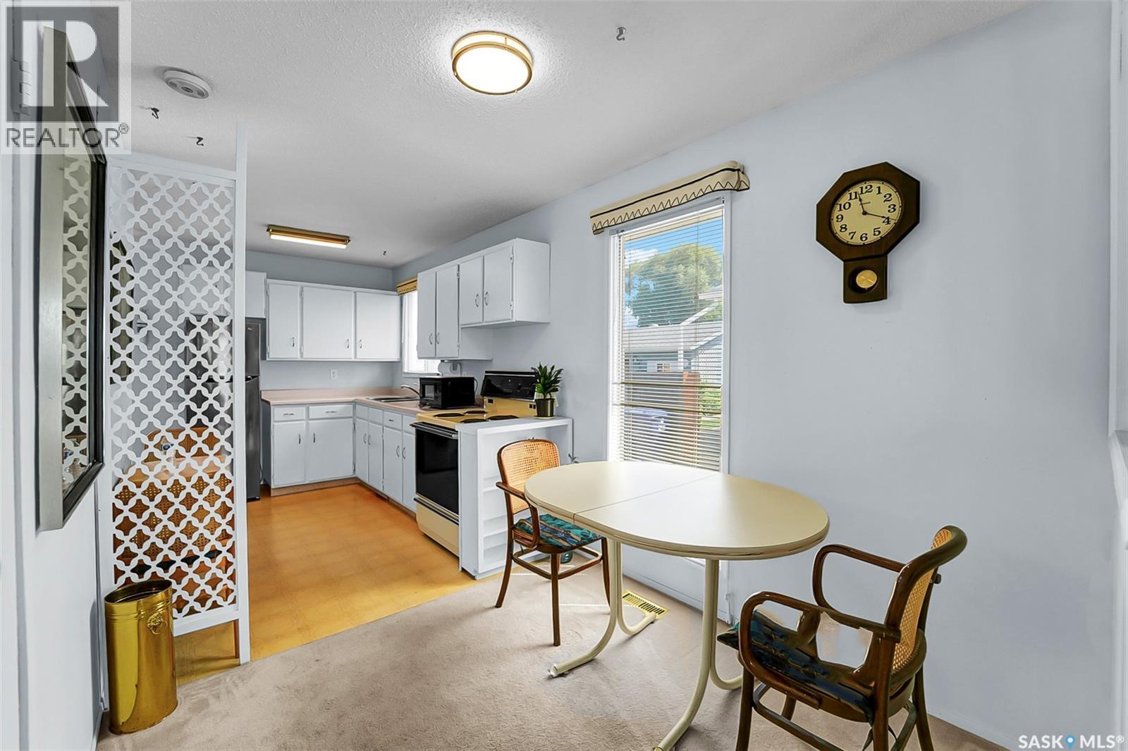 334 Johnson CRESCENT - 11