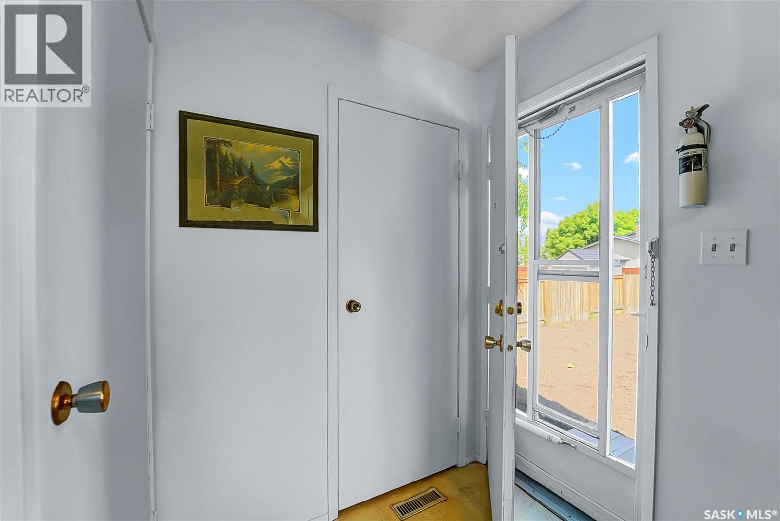 334 Johnson CRESCENT - 17