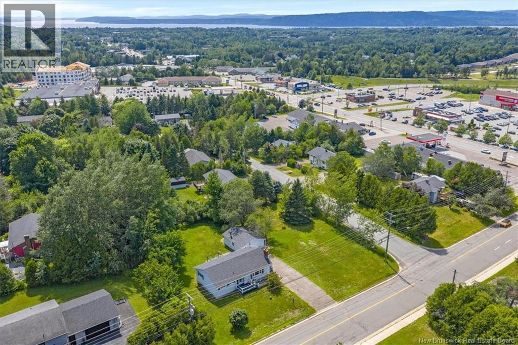 10 DONLYN Drive - Image 34