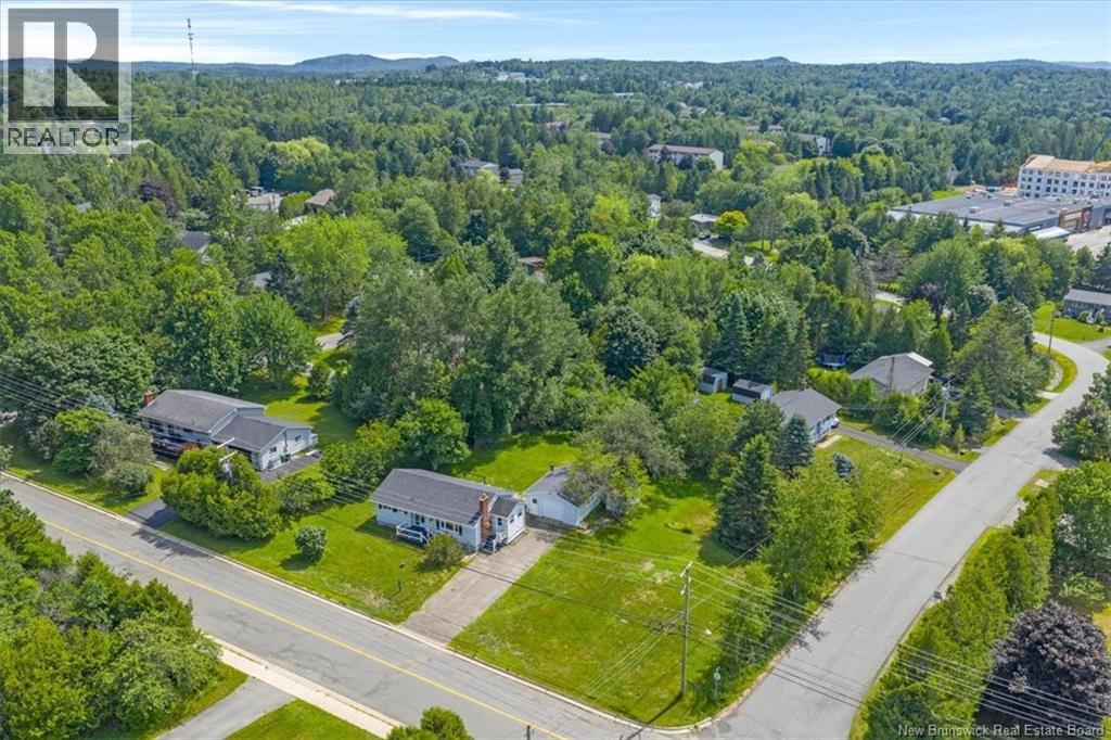 10 DONLYN Drive - Image 37