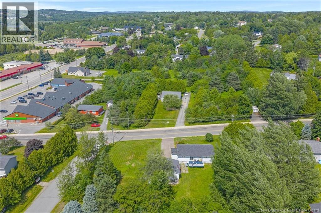 10 DONLYN Drive - Image 33