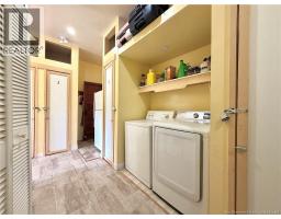 539 Queen St, photo 18