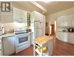 539 Queen St, photo 14