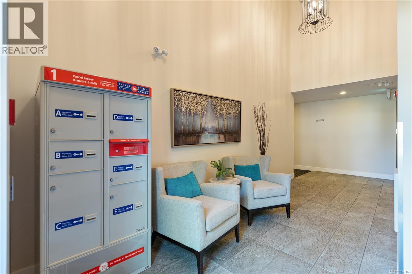 #105 1011 Burdett Ave - 20
