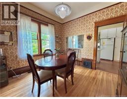 539 Queen St, photo 13