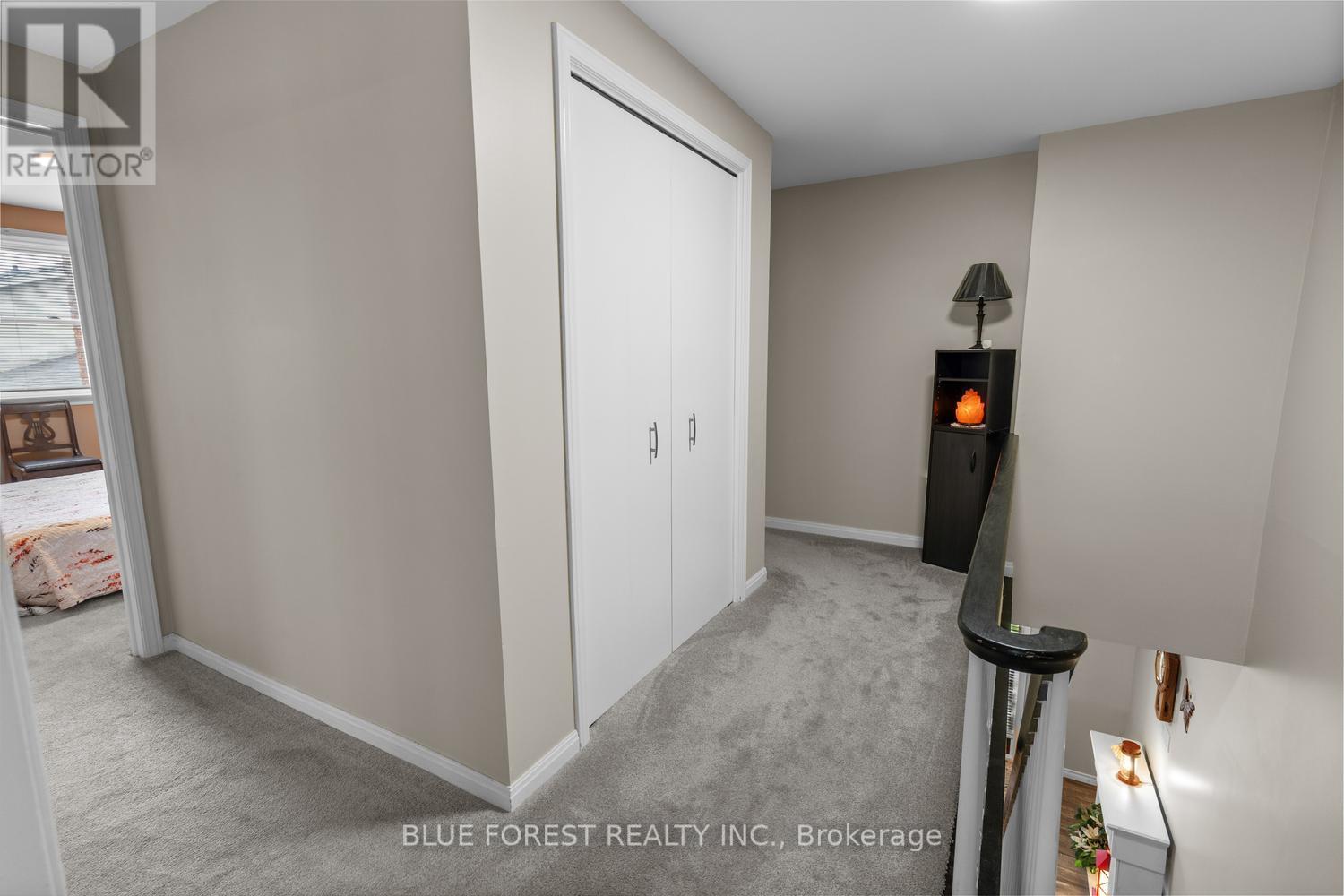 92 SALEM COURT - 23