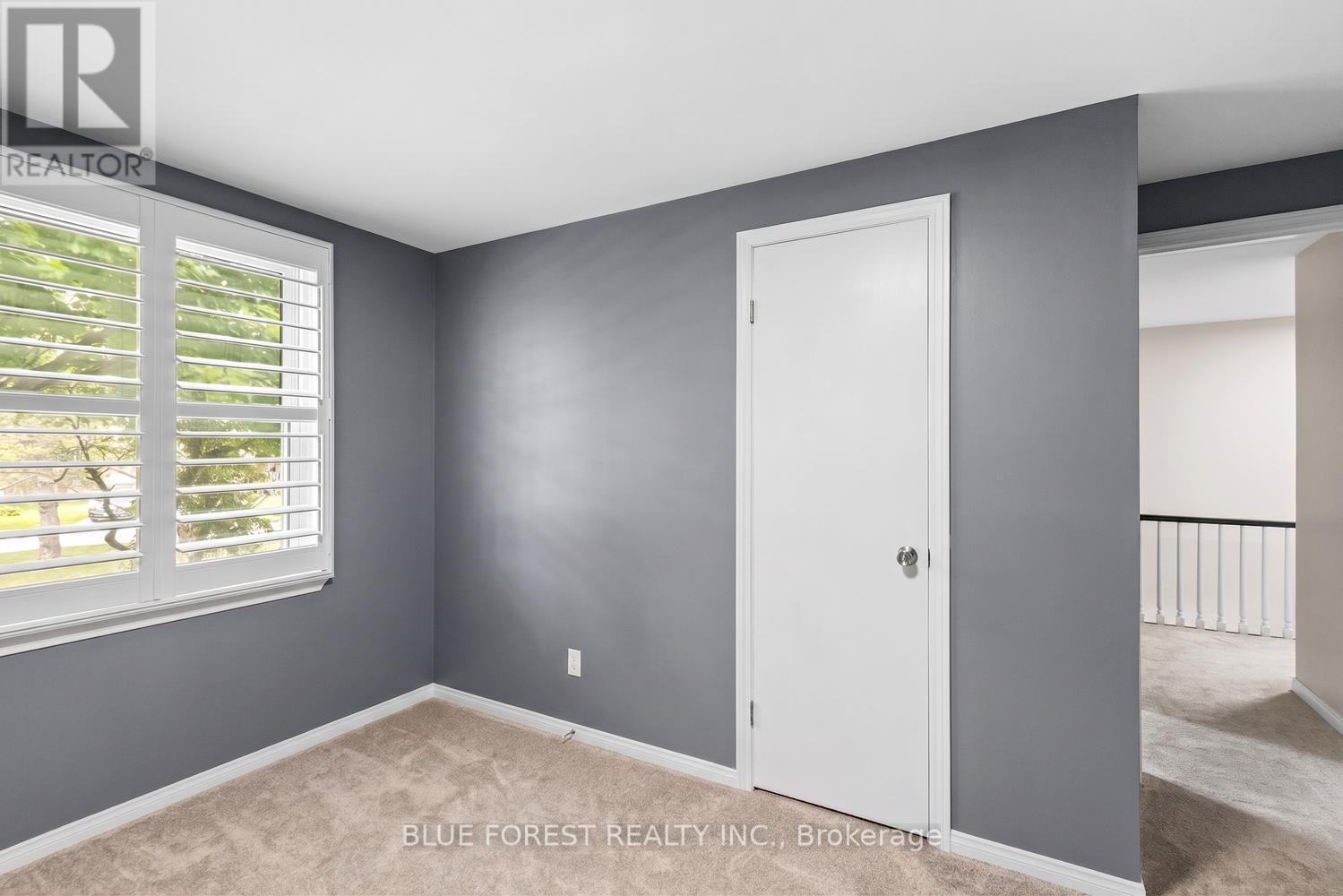 92 SALEM COURT - 27