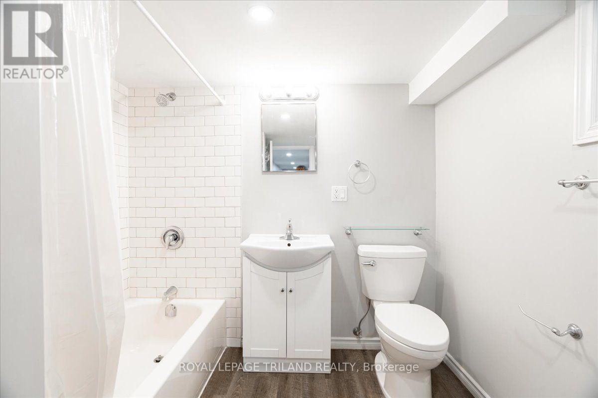 133 WILSON AVENUE - 15