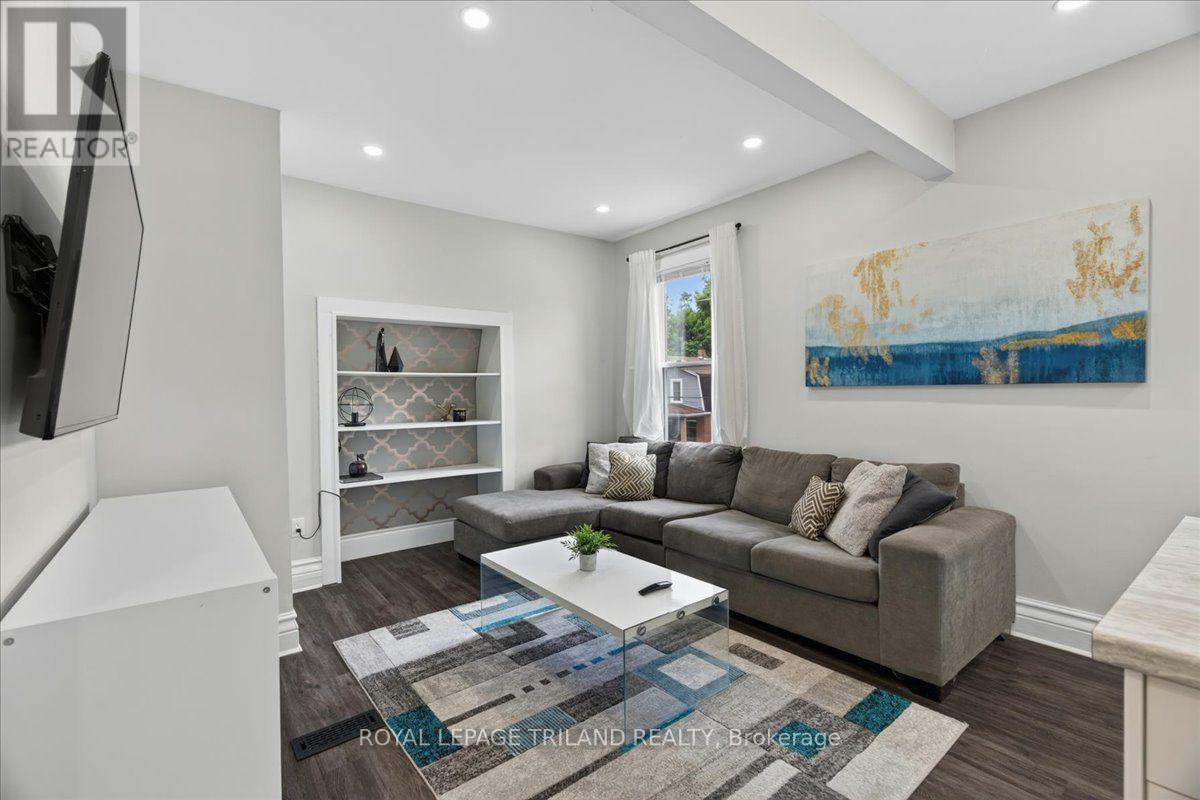133 WILSON AVENUE - 17