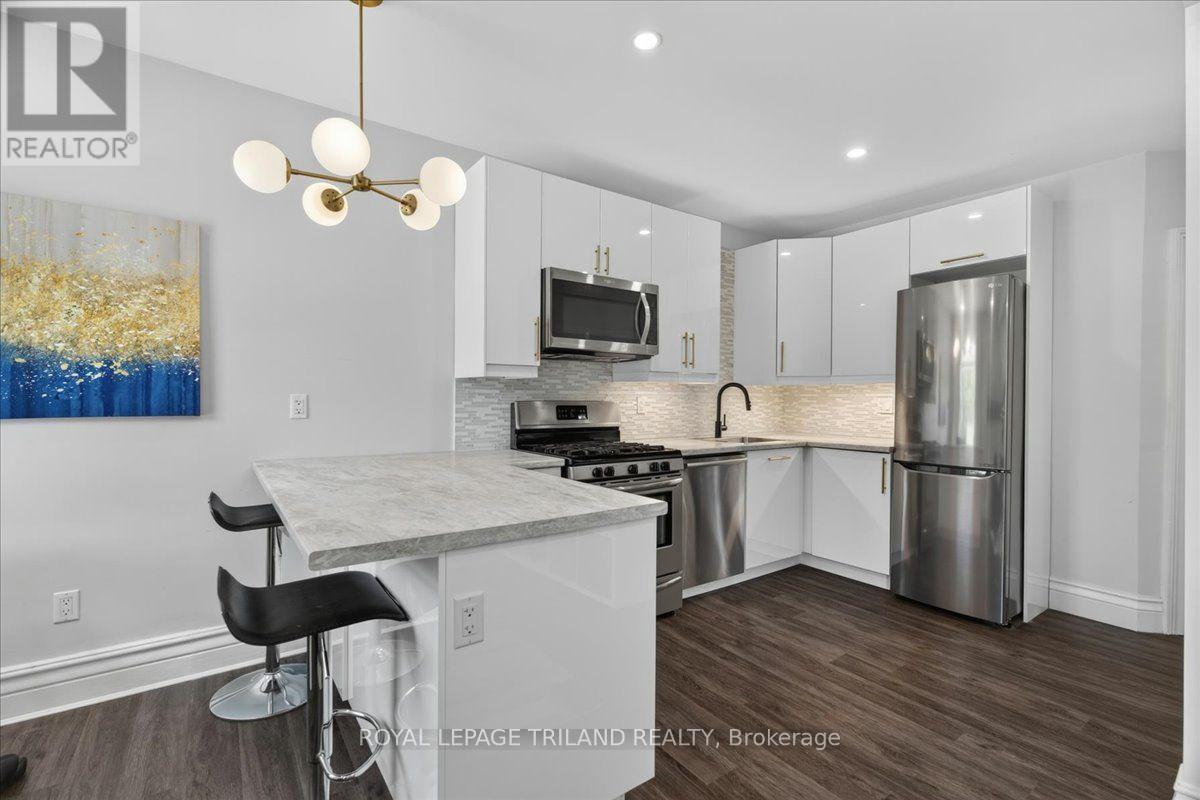 133 WILSON AVENUE - 20