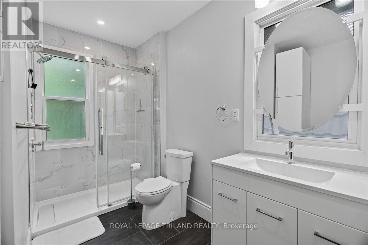 133 WILSON AVENUE - 23
