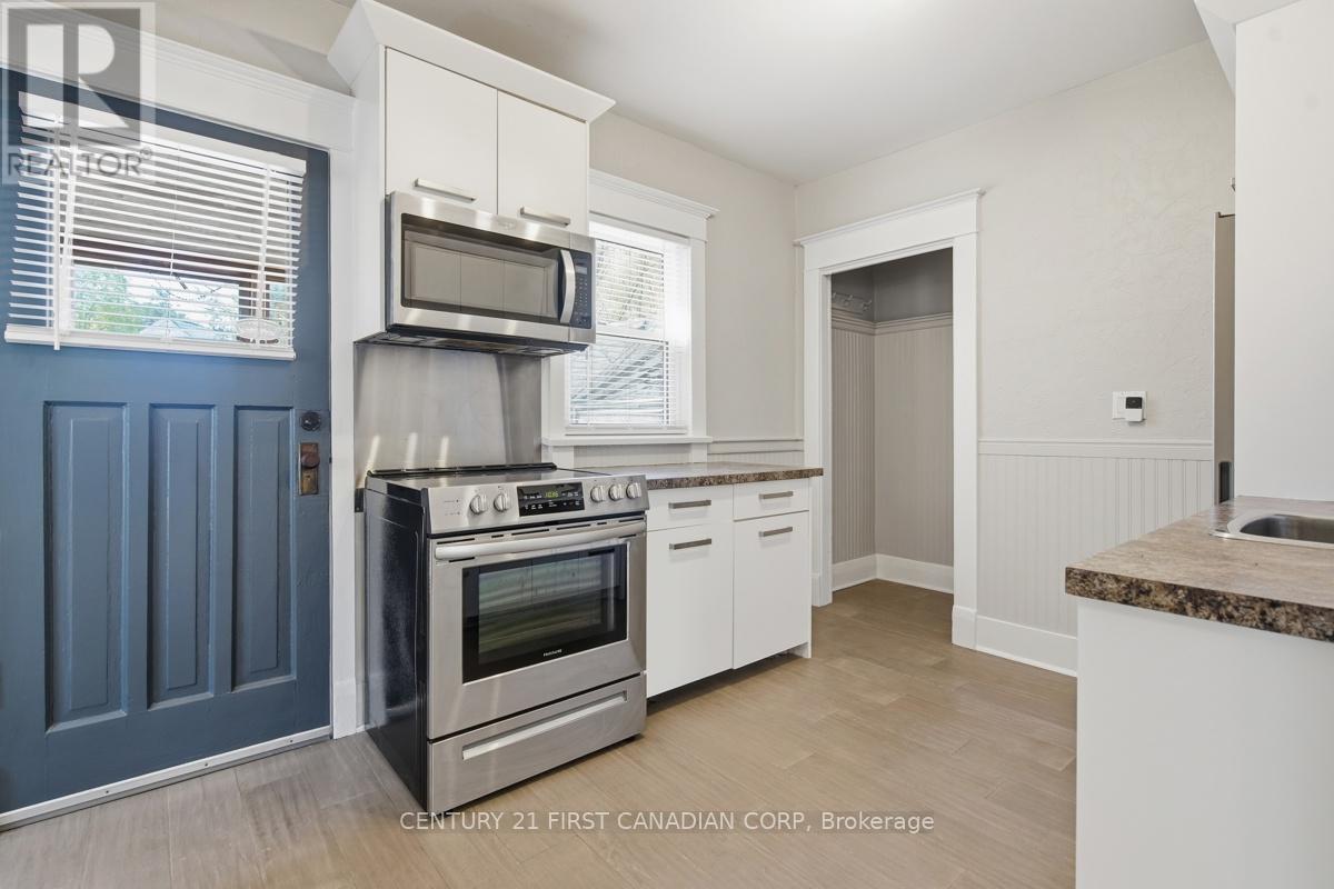 63 BEATTIE AVENUE - 14