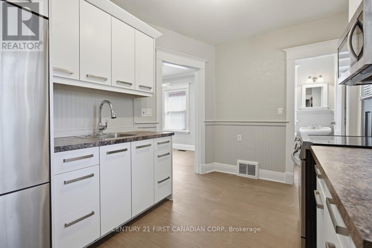 63 BEATTIE AVENUE - 17