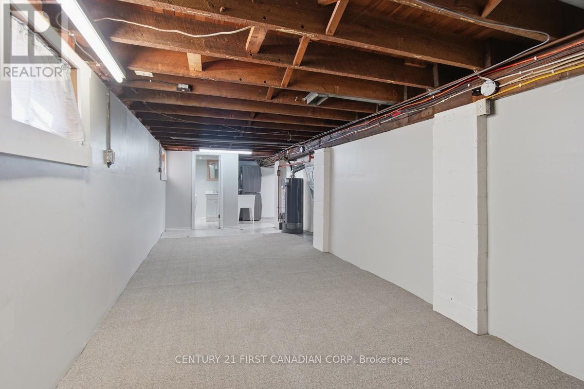 63 BEATTIE AVENUE - 30
