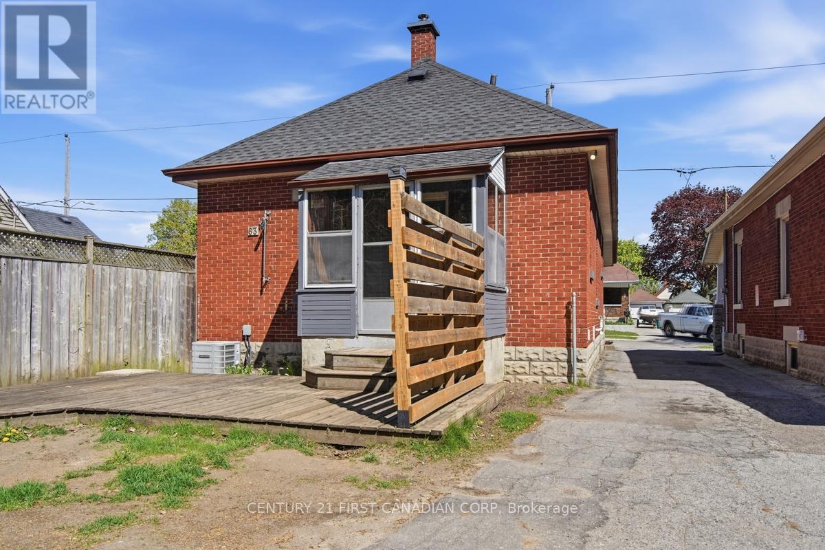 63 BEATTIE AVENUE - 37