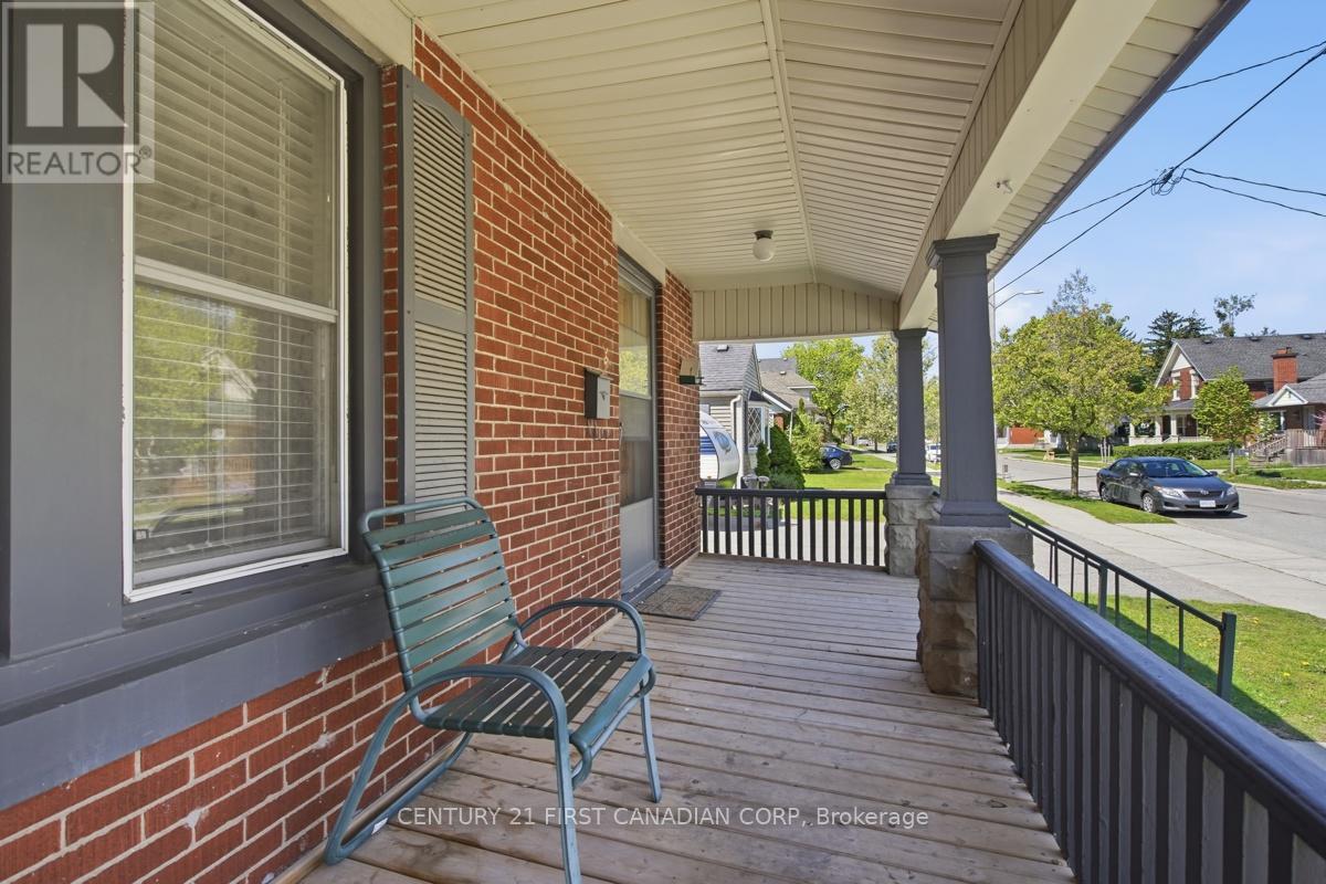 63 BEATTIE AVENUE - 4
