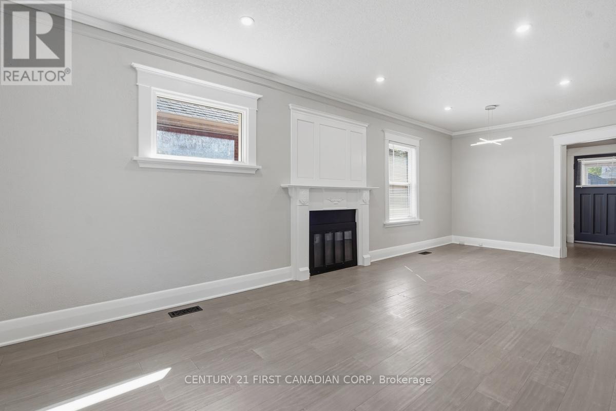 63 BEATTIE AVENUE - 8