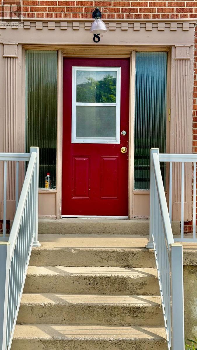 8 BRIDESBURG DRIVE - 2