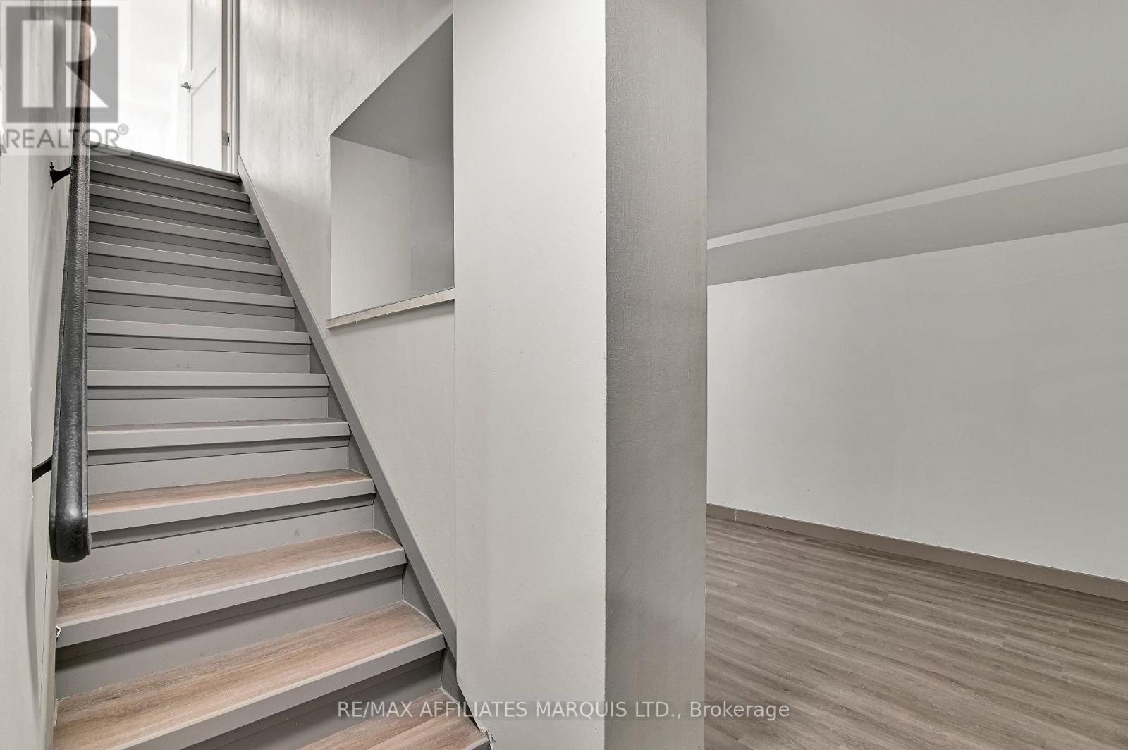 1603 PETER STREET - 35