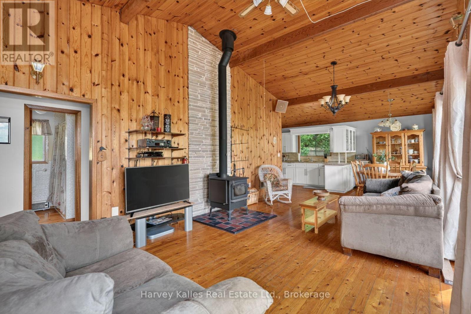 260 WEST POINT SANDS ROAD - 14