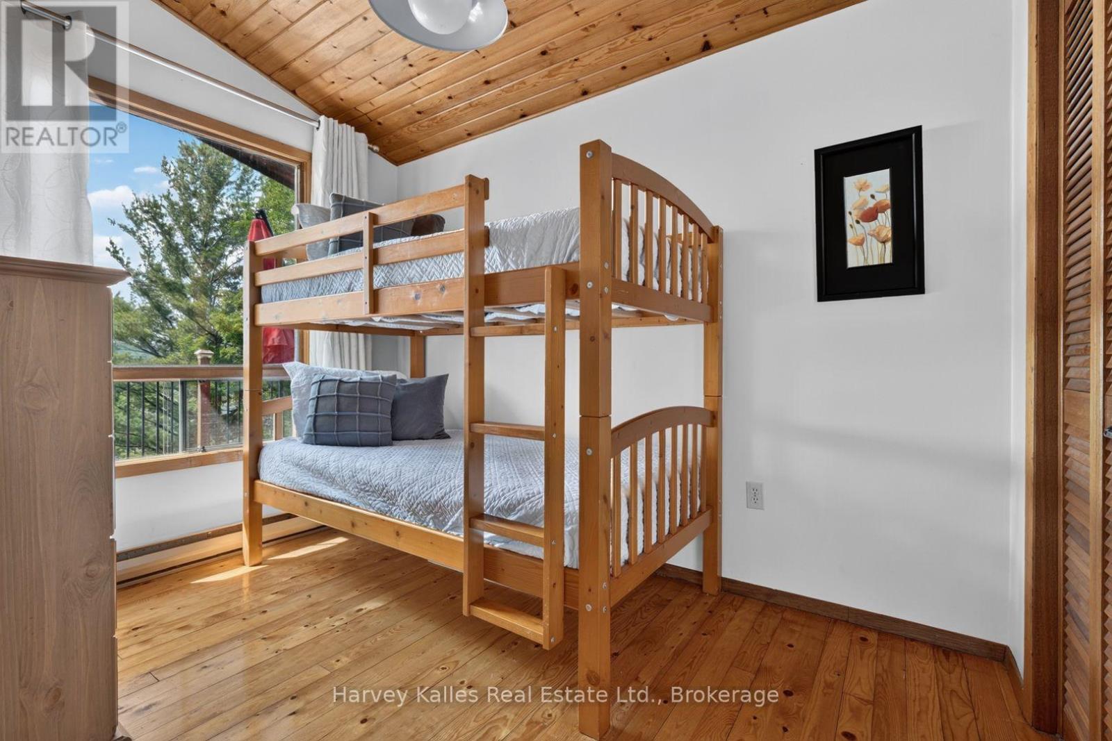260 WEST POINT SANDS ROAD - 21