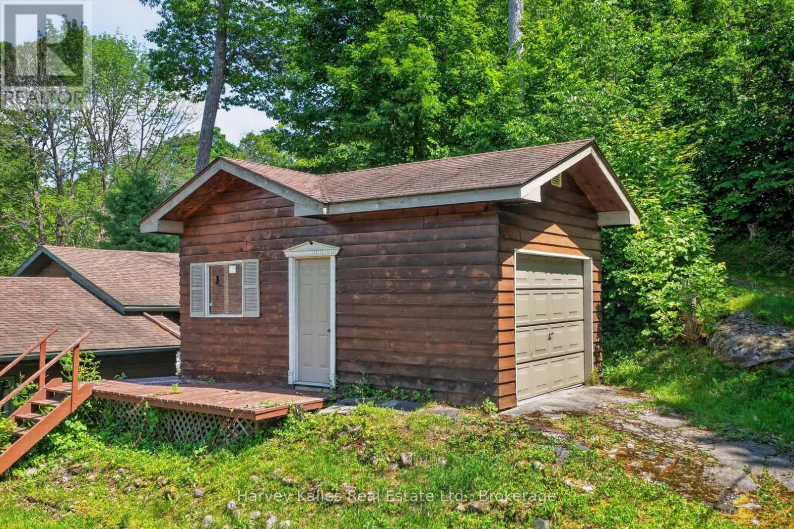 260 WEST POINT SANDS ROAD - 35